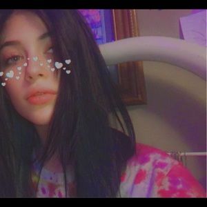 Meet your Posher, Ariel